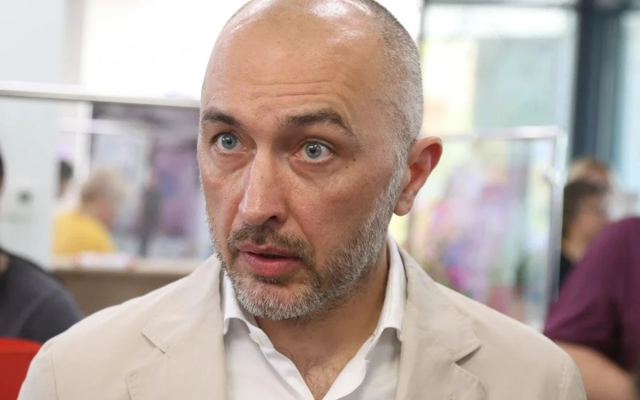 Ukrayna Milli Bankının rəhbəri istefa verib?